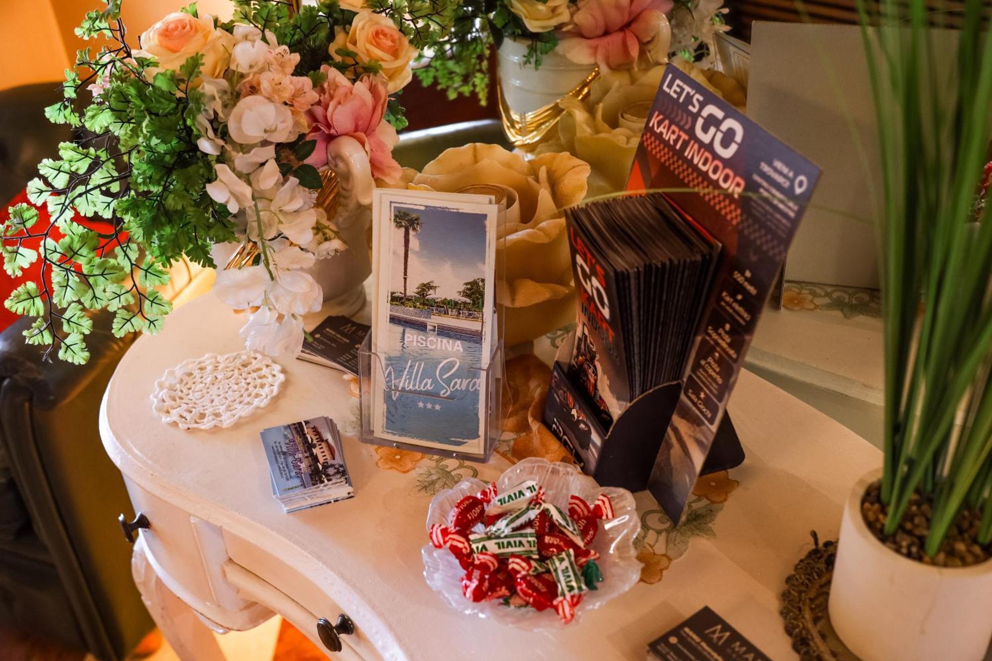 מסטרה Hotel Villa Sara מראה חיצוני תמונה