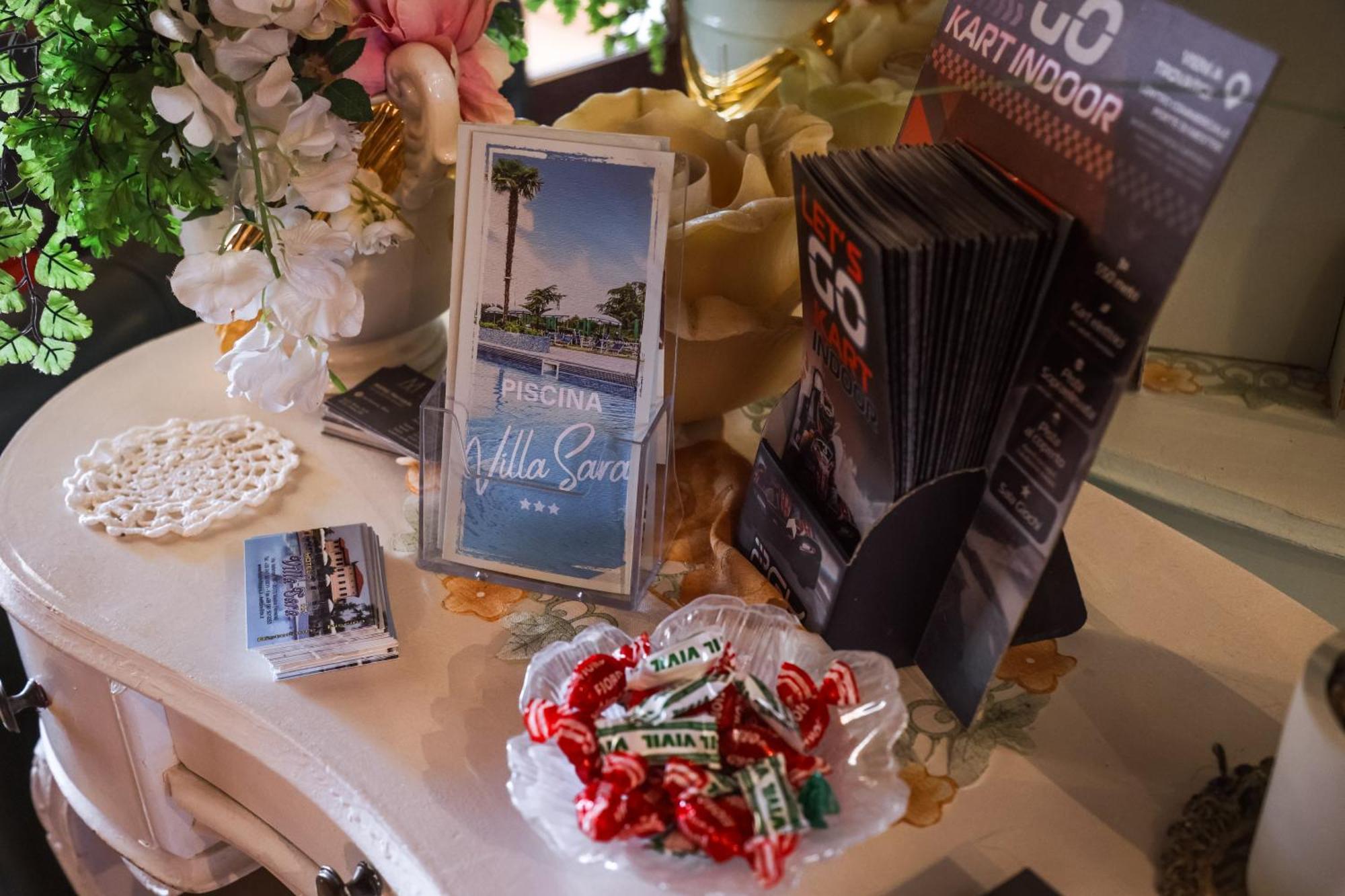 מסטרה Hotel Villa Sara מראה חיצוני תמונה