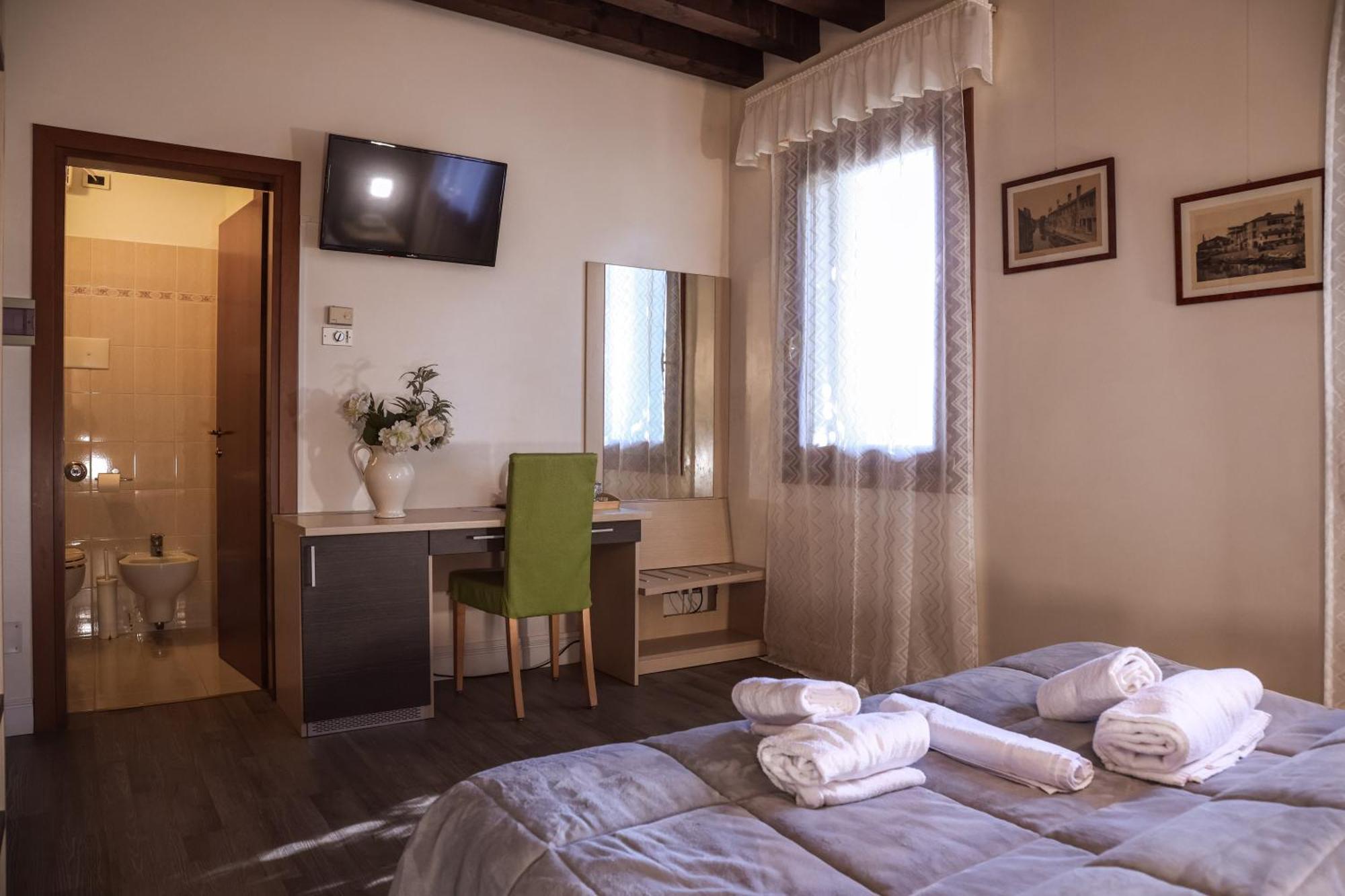 מסטרה Hotel Villa Sara מראה חיצוני תמונה