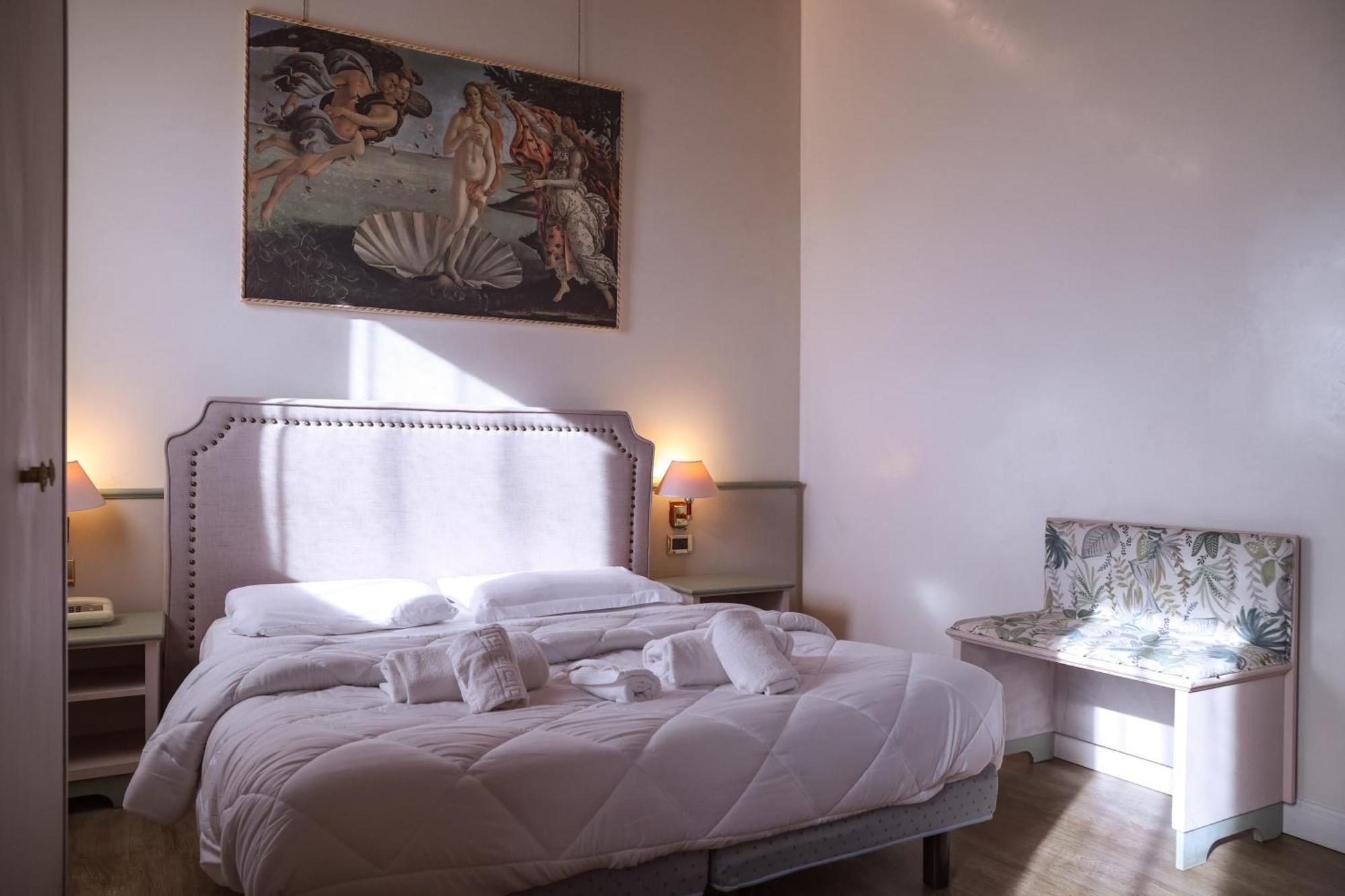 מסטרה Hotel Villa Sara מראה חיצוני תמונה