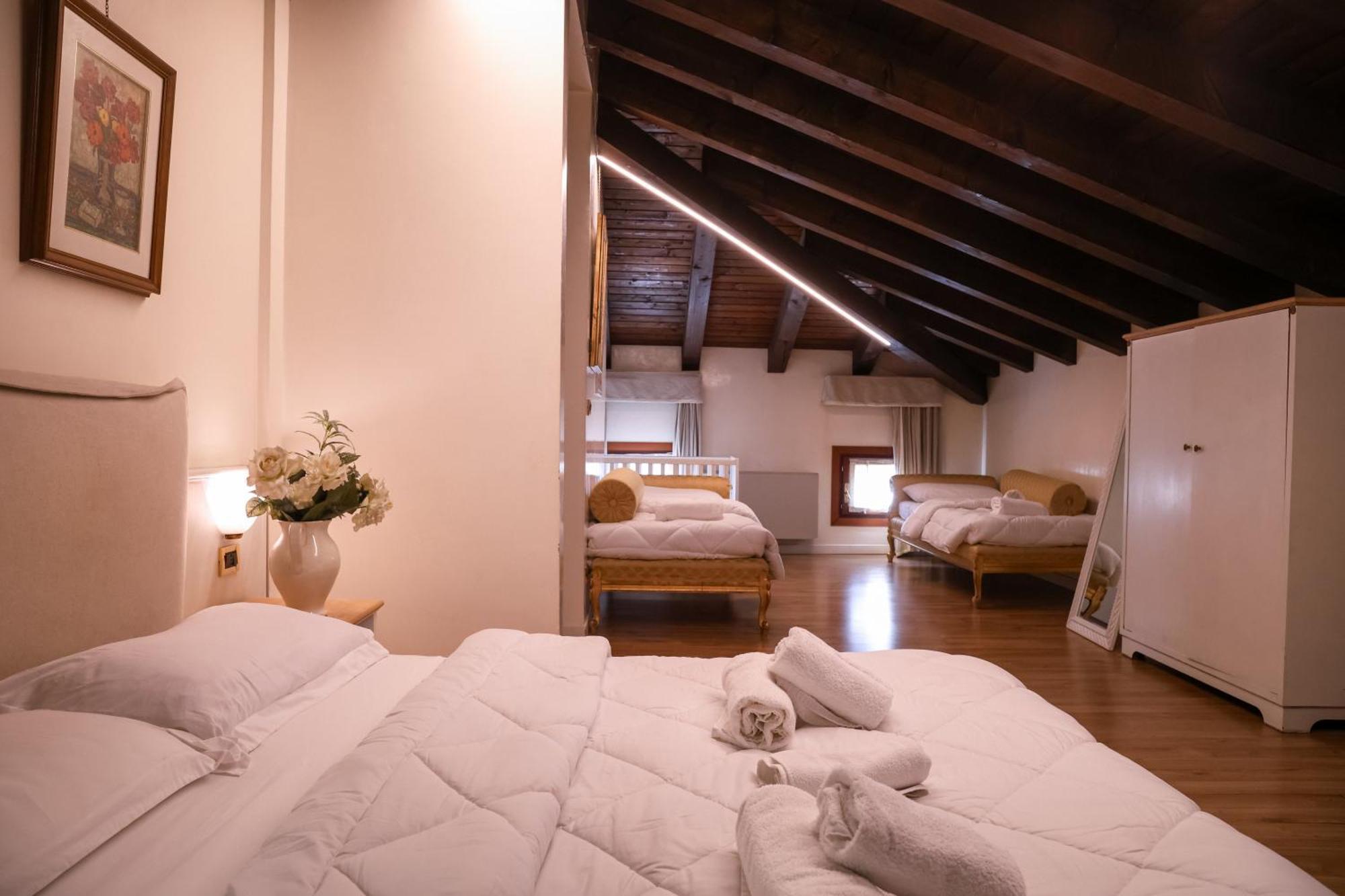 מסטרה Hotel Villa Sara מראה חיצוני תמונה