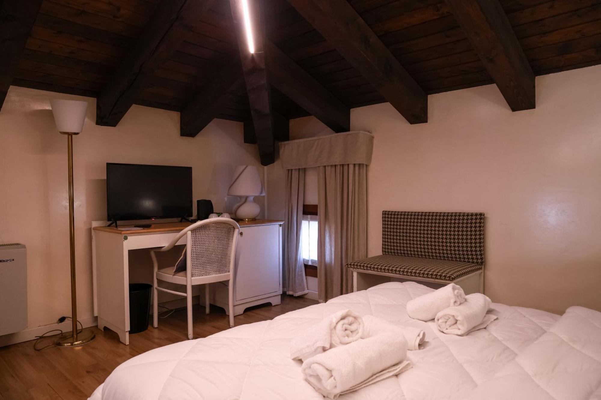 מסטרה Hotel Villa Sara מראה חיצוני תמונה